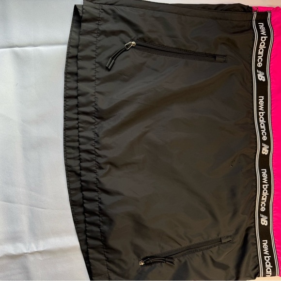 New Balance Pink and Black Women's Jacket - Picture 7 of 8